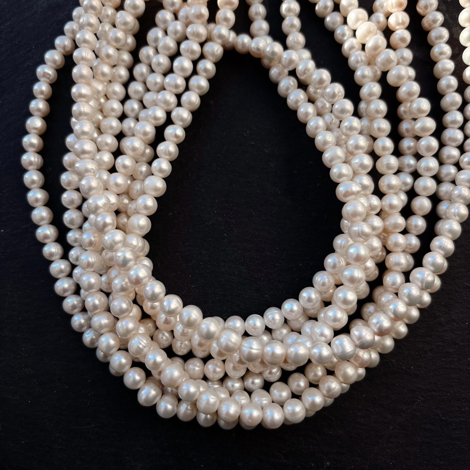 export Upinių perlų ruošinys 6-6,5 mm - Image 1